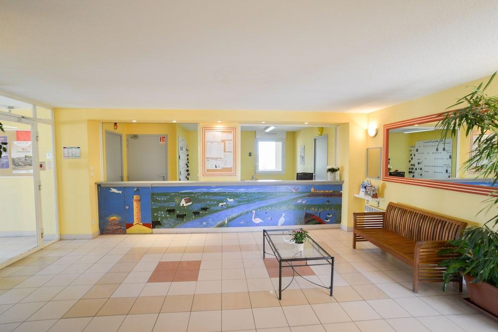 Residence Residhotel Mayflower Le Grau-du-Roi Exterior foto