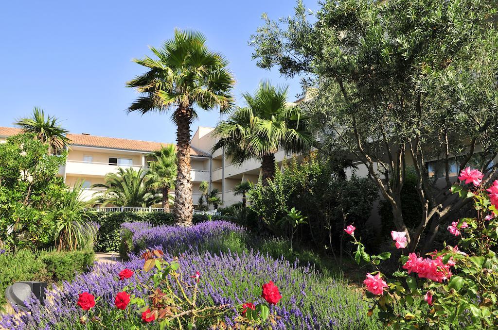 Residence Residhotel Mayflower Le Grau-du-Roi Habitación foto